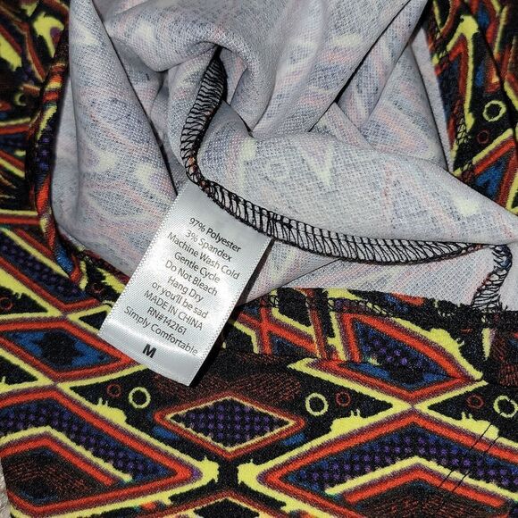 NWT Lularoe Cassie Pencil Skirt Lightweight Stretch Size M 10-12 - Picture 5 of 7